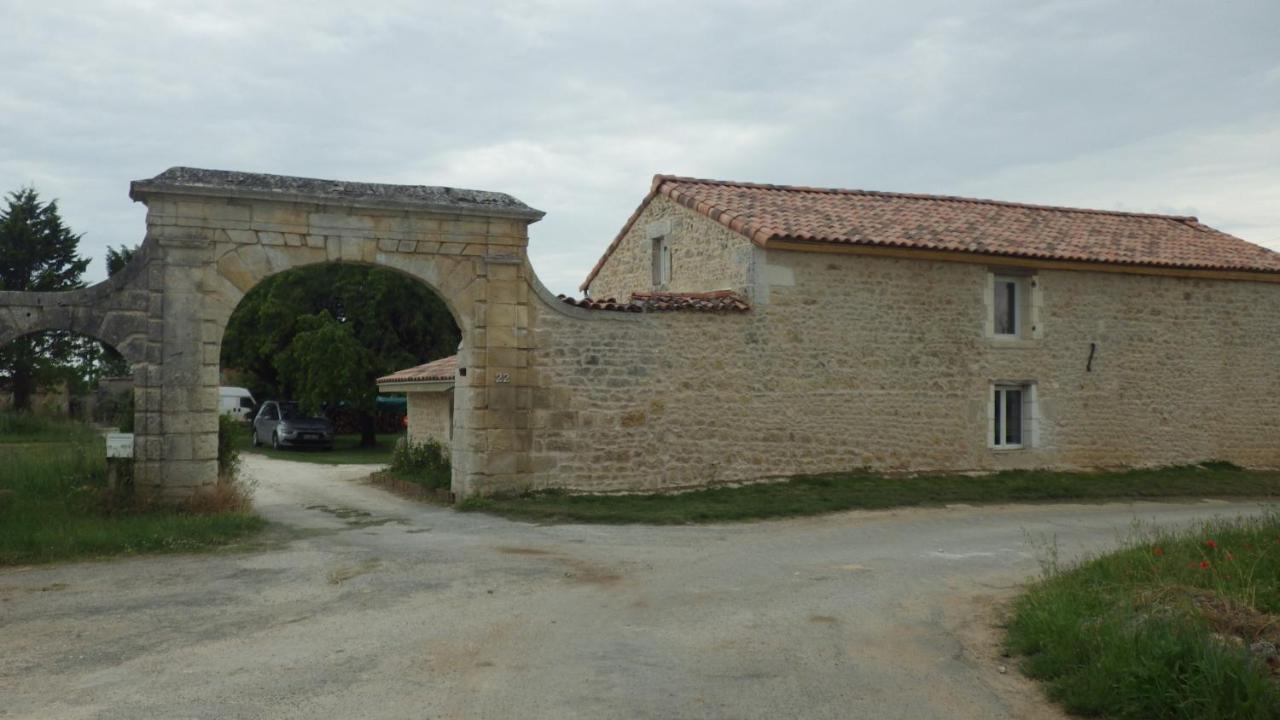 Le Logis Du Bouil Bed and Breakfast Champagne  Exteriör bild